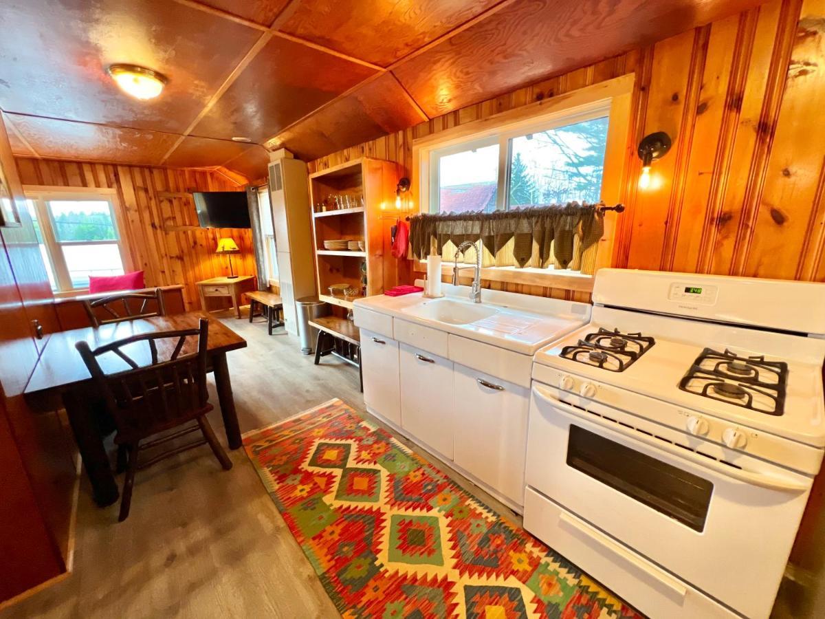 Adirondack Lake Cabins Otel Indian Lake Dış mekan fotoğraf