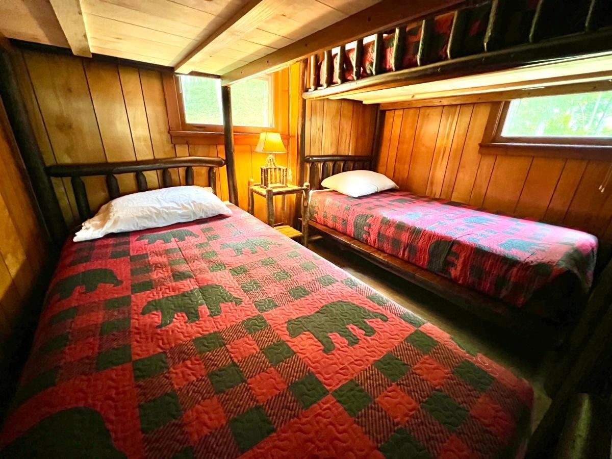 Adirondack Lake Cabins Otel Indian Lake Dış mekan fotoğraf
