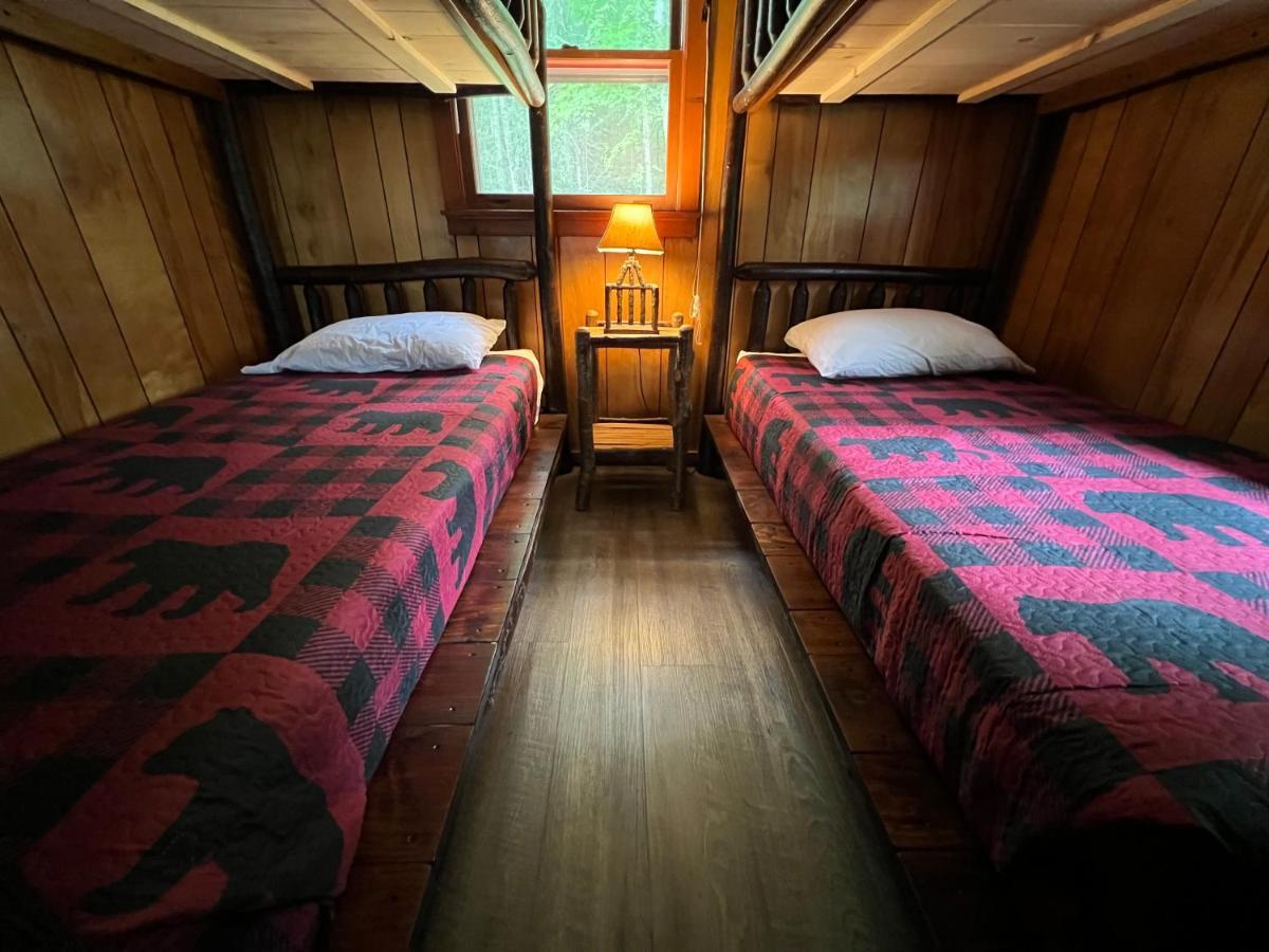 Adirondack Lake Cabins Otel Indian Lake Dış mekan fotoğraf
