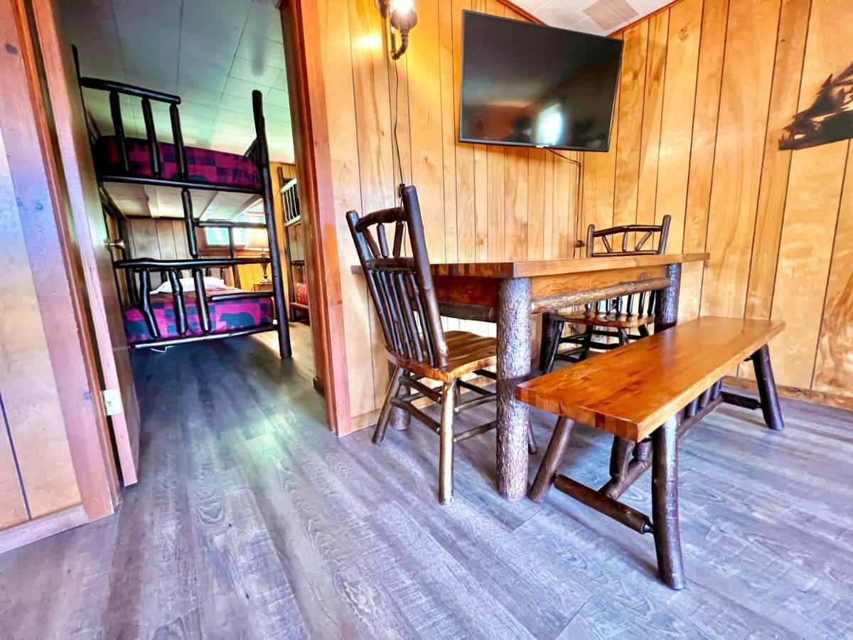 Adirondack Lake Cabins Otel Indian Lake Dış mekan fotoğraf